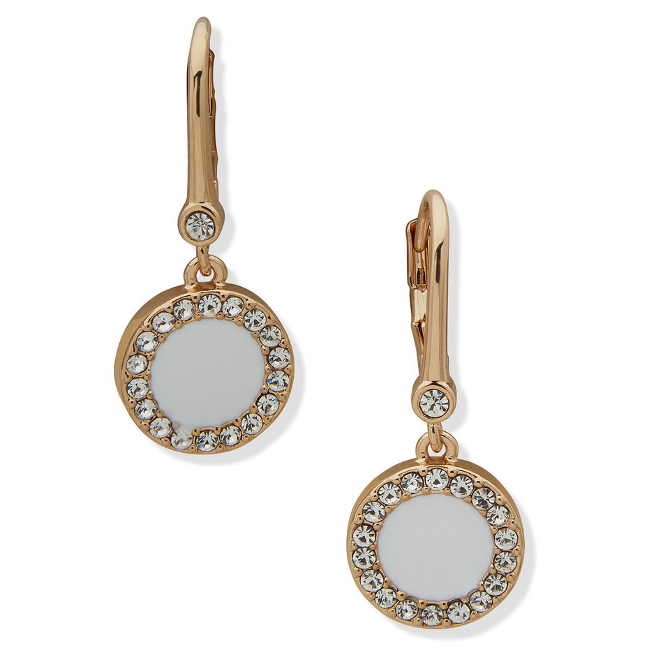 أقراط للنساء