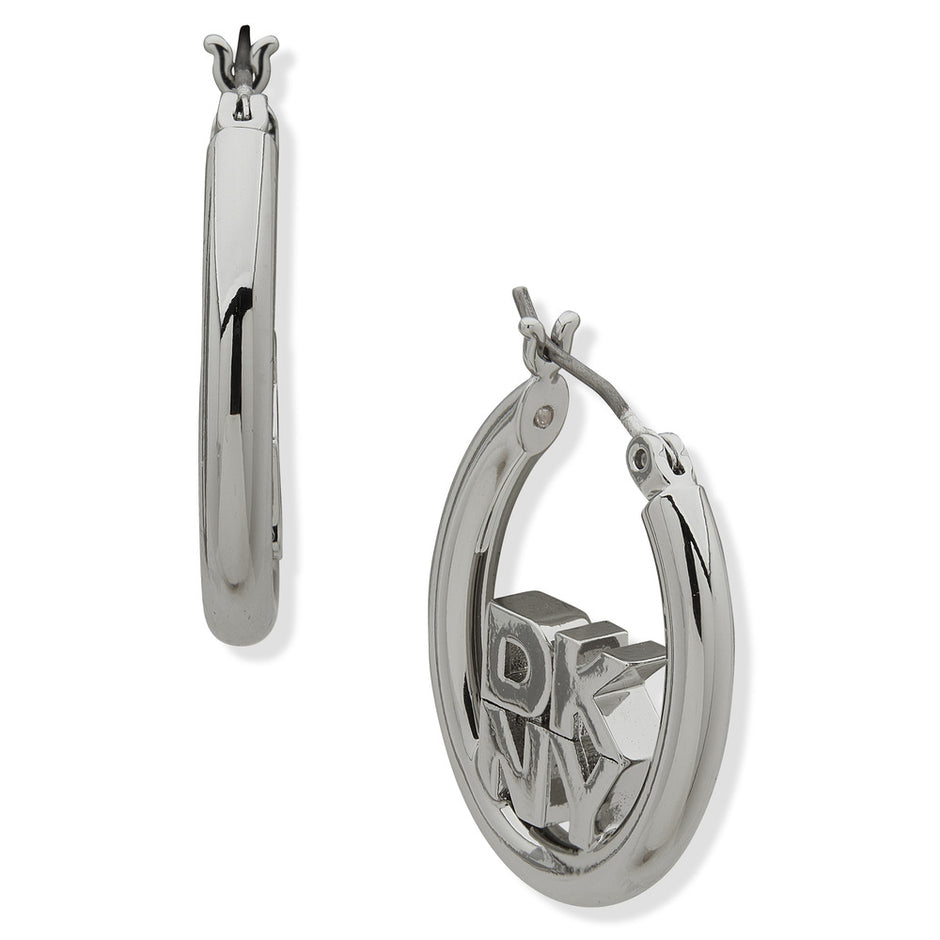 أقراط فضية للنساء