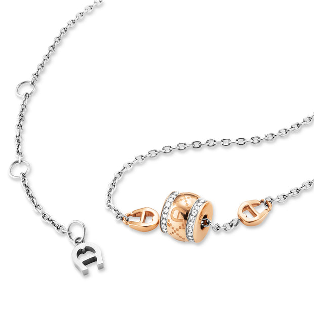 قلادة اسادورا للنساء