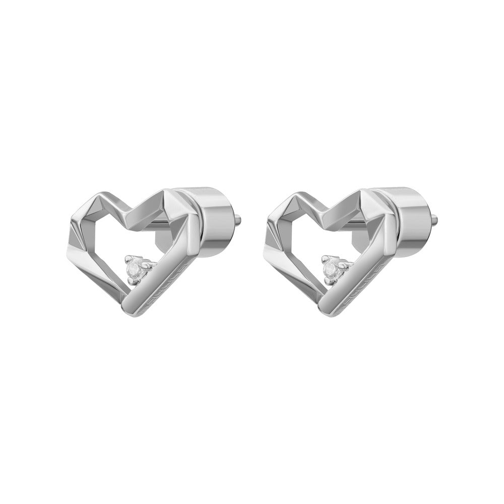 أقراط للنساء