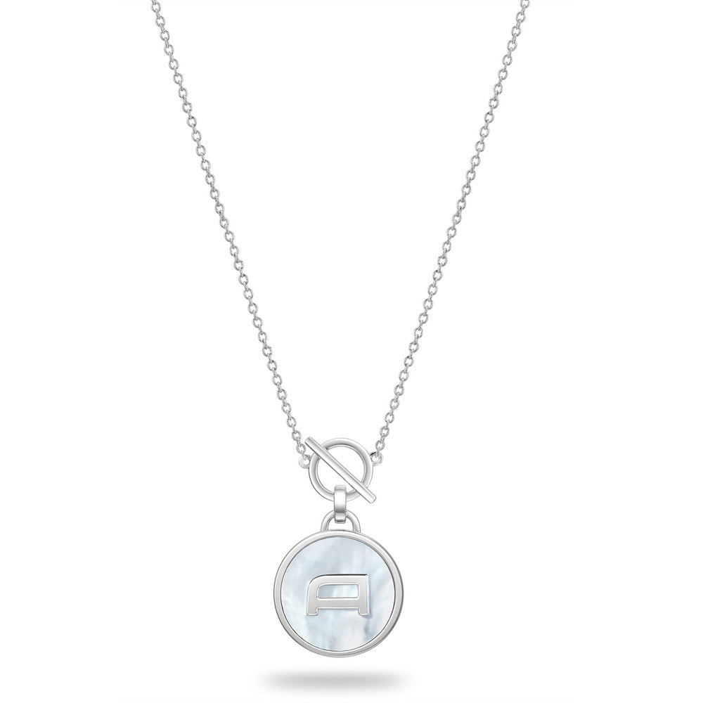 قلادة للنساء