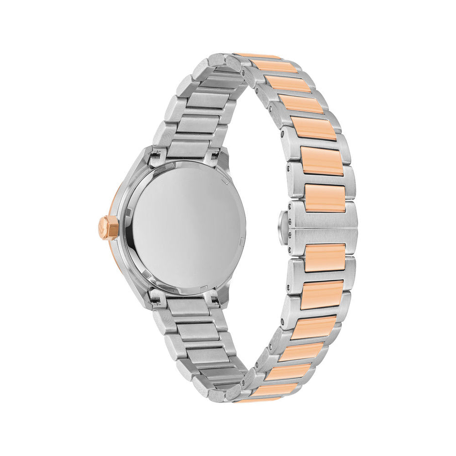 ساعة للنساء