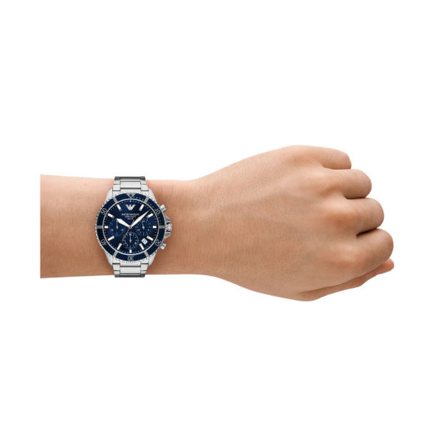 Men World Explorer Silver Watch