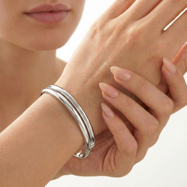 Women Silver Bangle