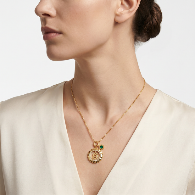 Women Fiora Gold Necklace