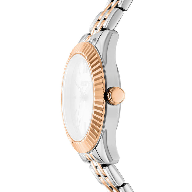 ساعة نسائية ثنائية اللون