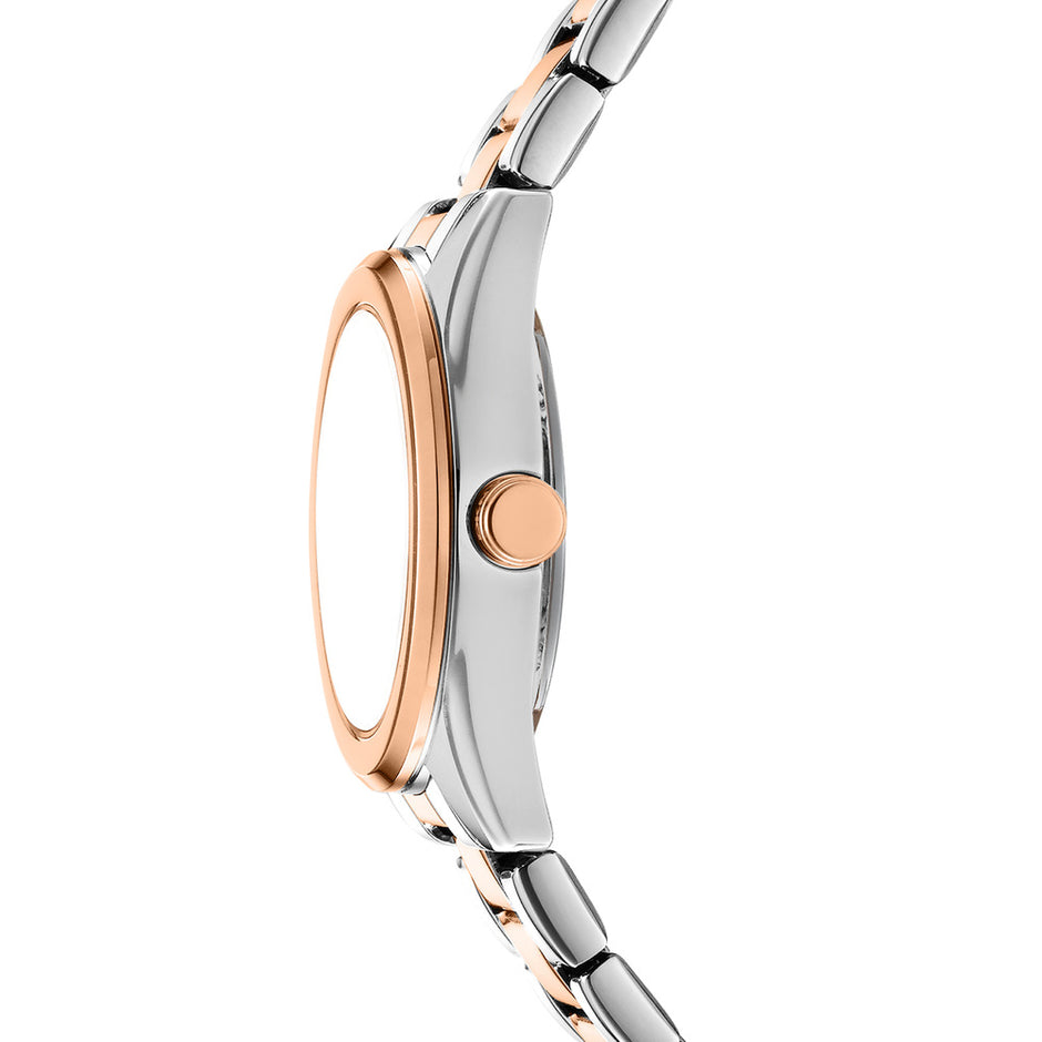 ساعة كلاسيكية للنساء