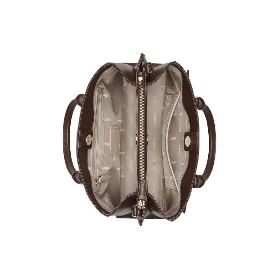 شنطة للنساء