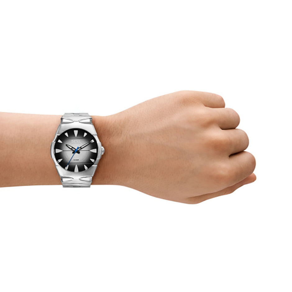 ساعة رجالية D-SRUPTOR فضية