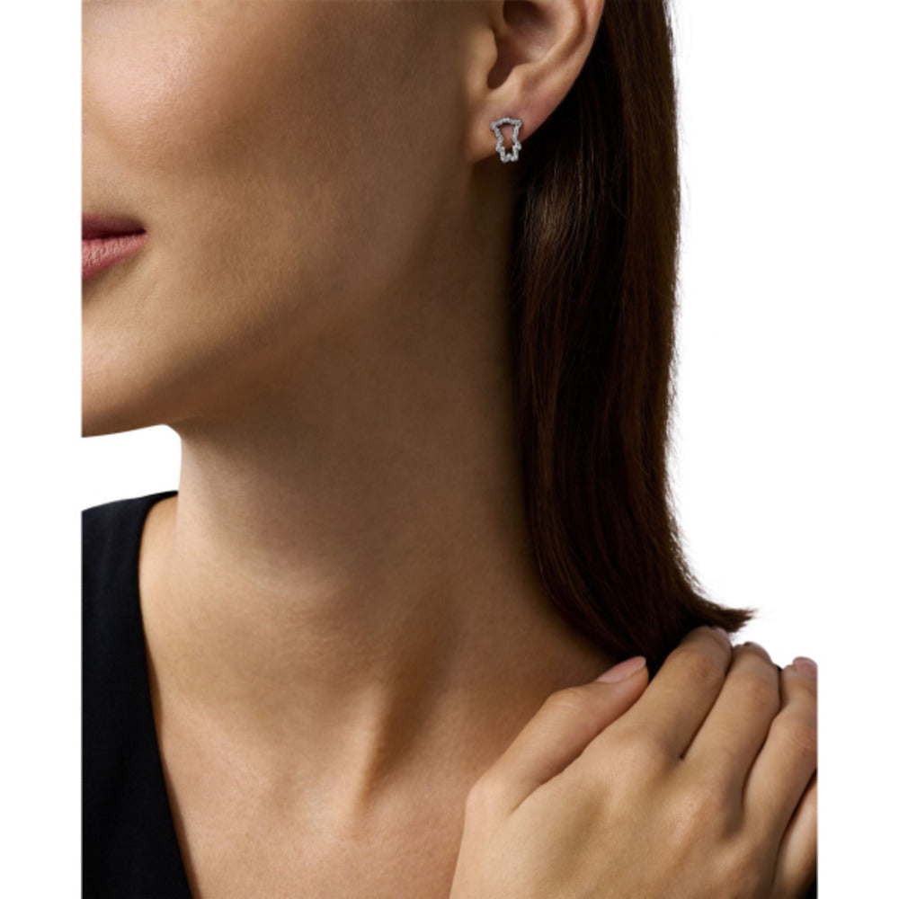 أقراط للنساء