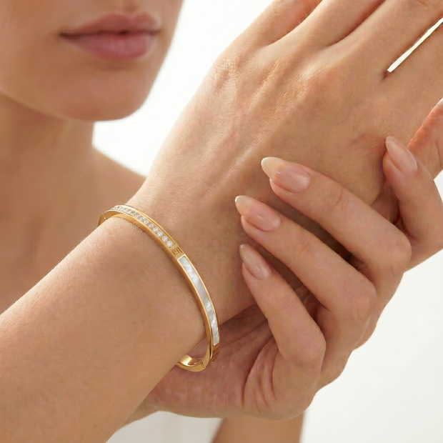 Women Aurore Bangle