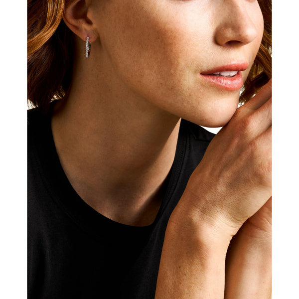 أقراط للنساء