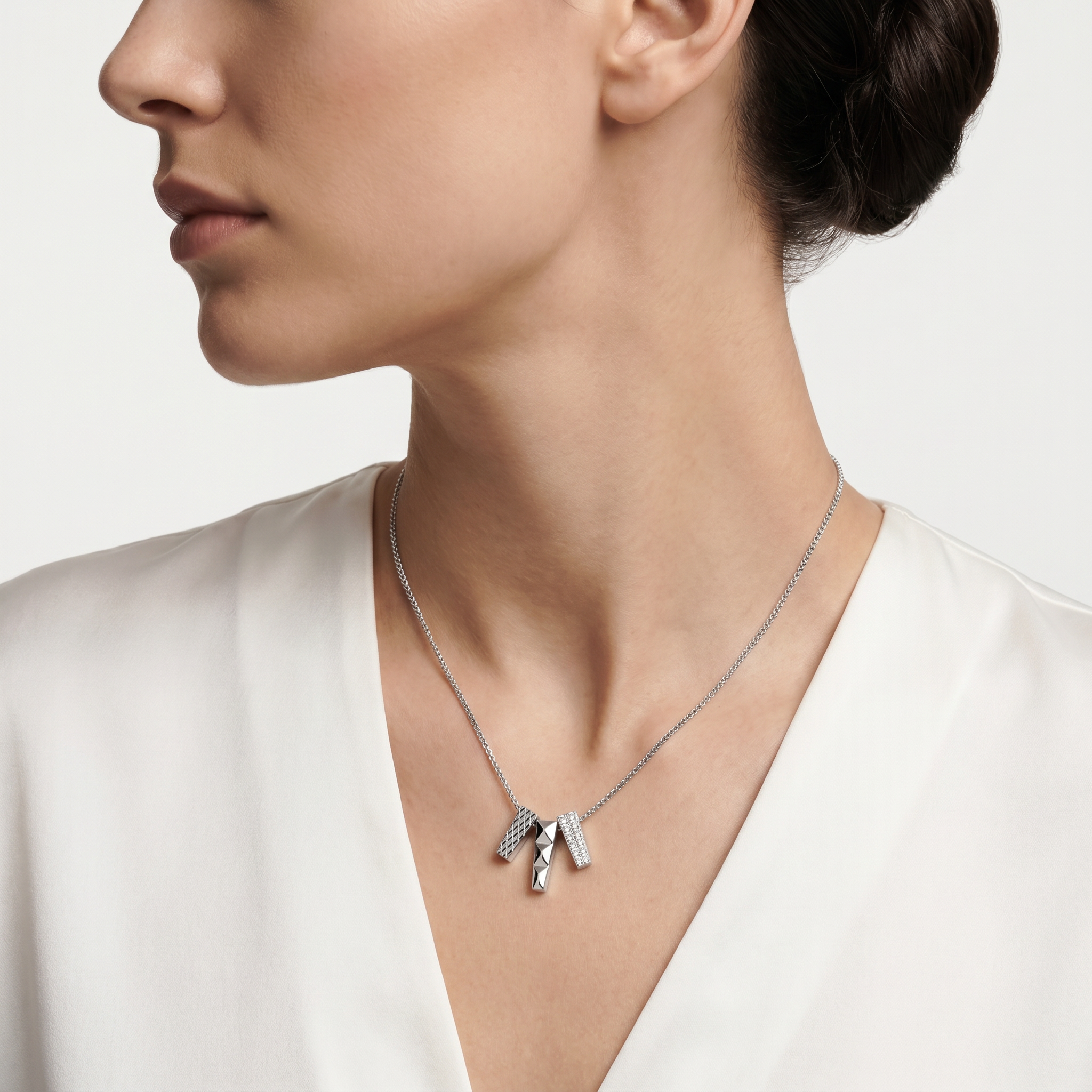 Women Necklace