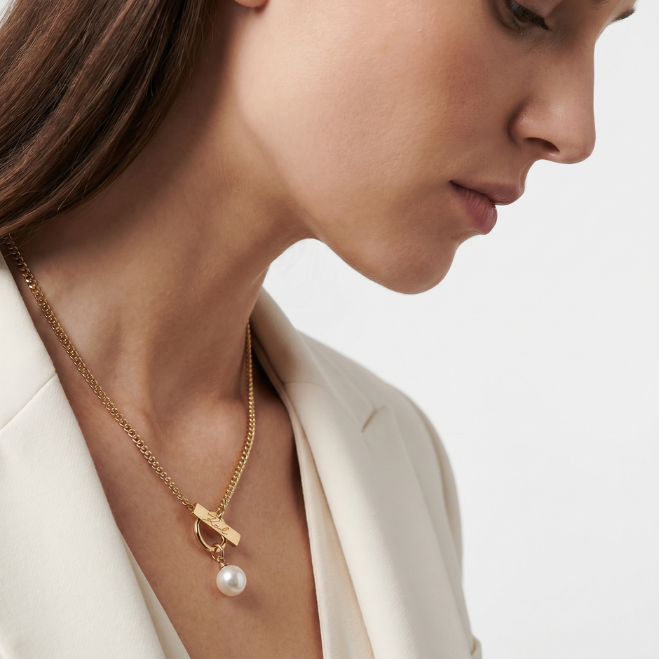 Women Pearl Necklace