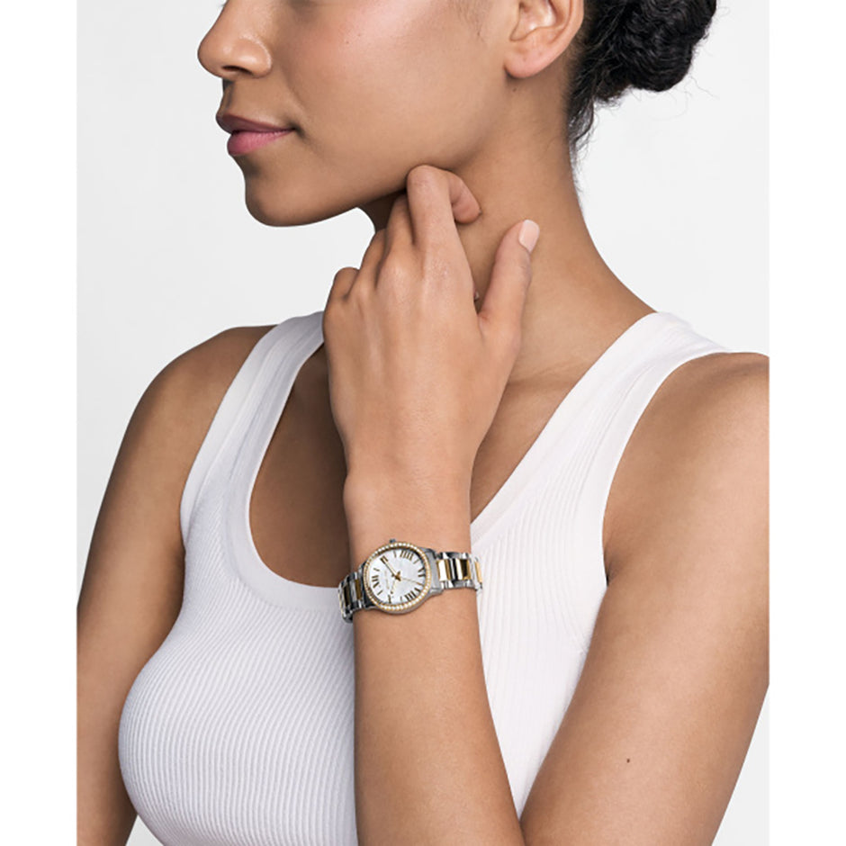 ساعة سيج فضية نسائية 