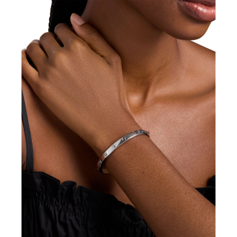 Women Premium Silver Bracelet