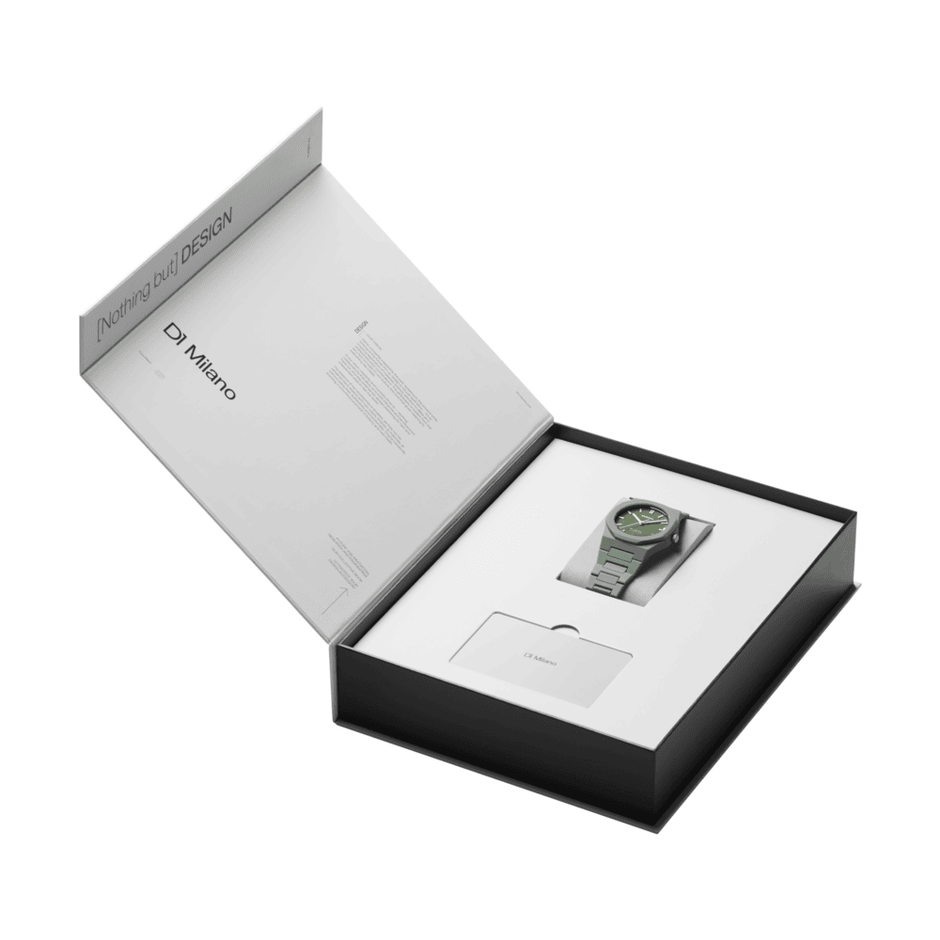 ساعة من البولي كربونات للرجال