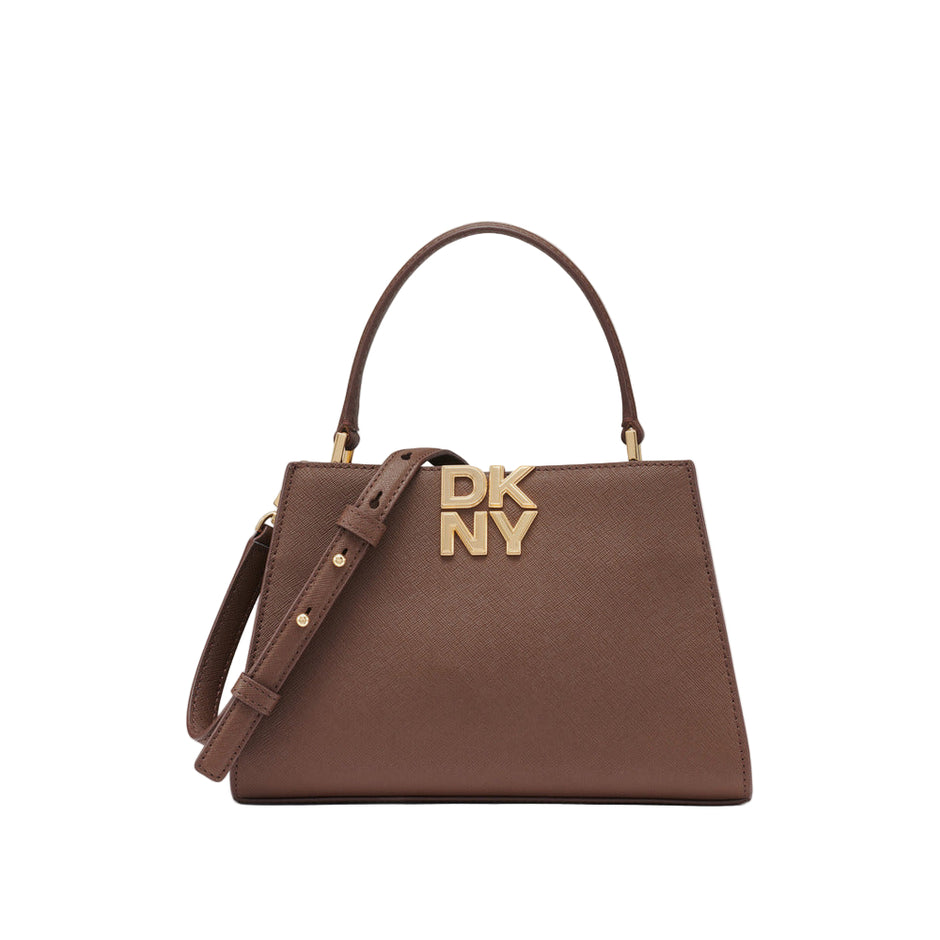 شنطة للنساء