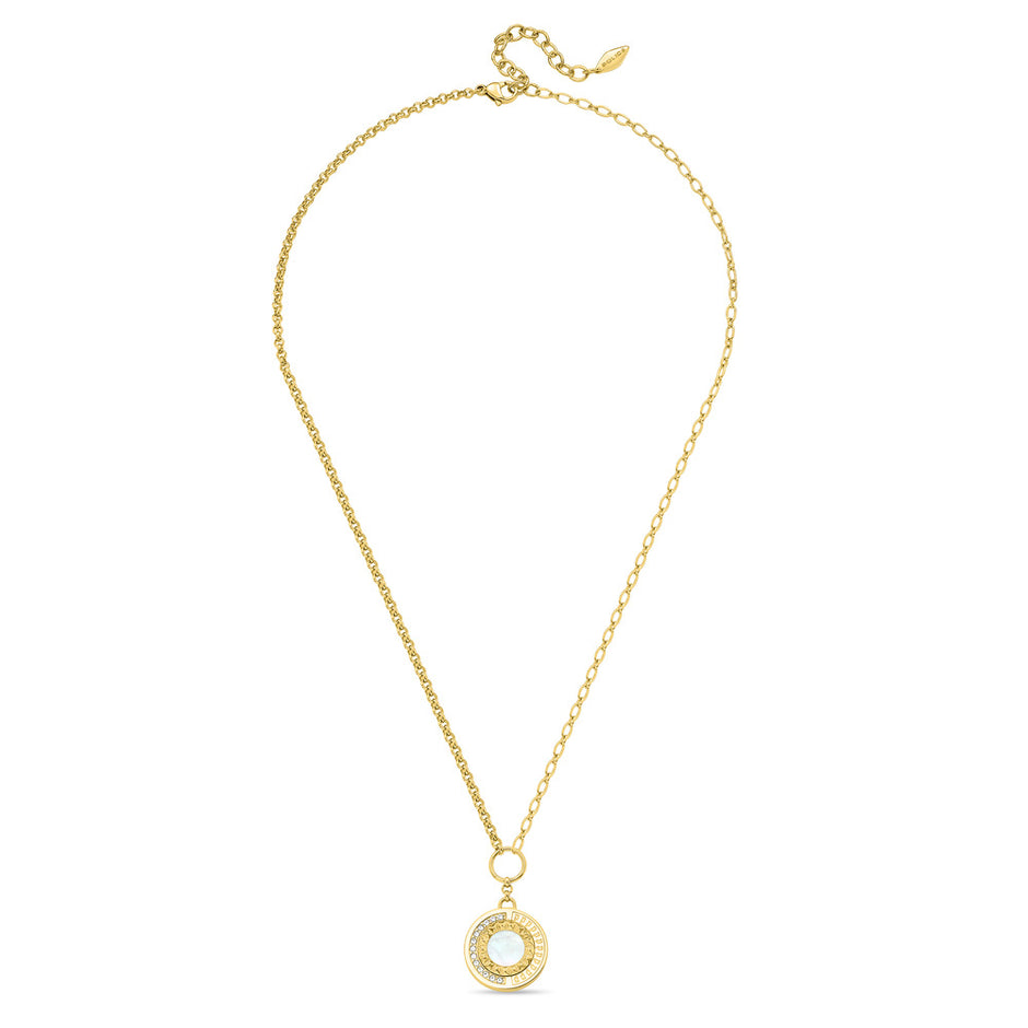 قلادة نسائية لامعة