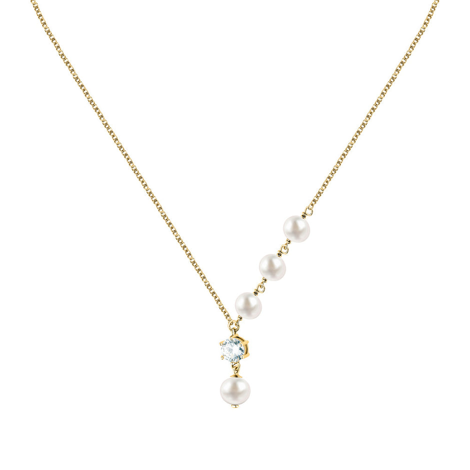 قلادة للنساء