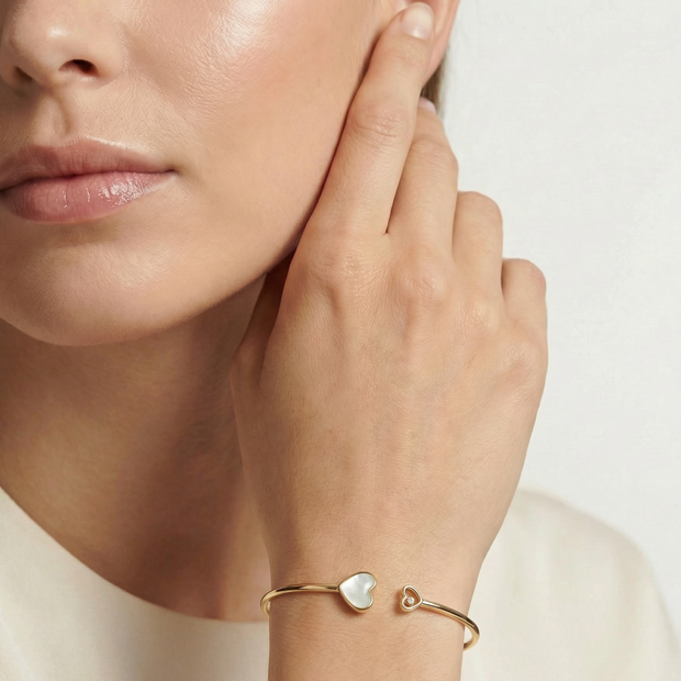 Women Concetta Golden Bangle