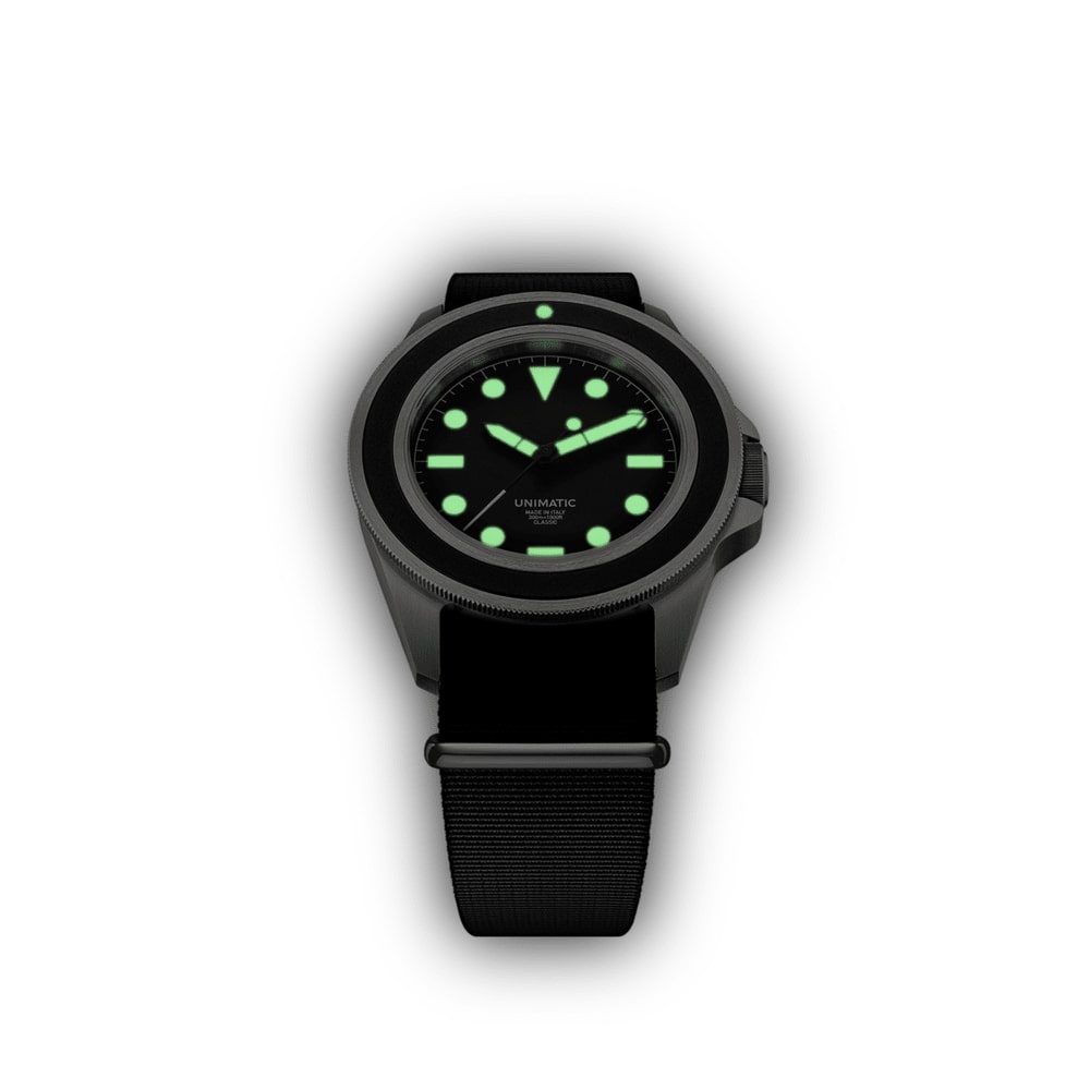 Men Black matte 41.5 mm Watch