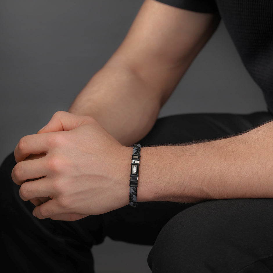 Men Wavebreaker Black Bracelet