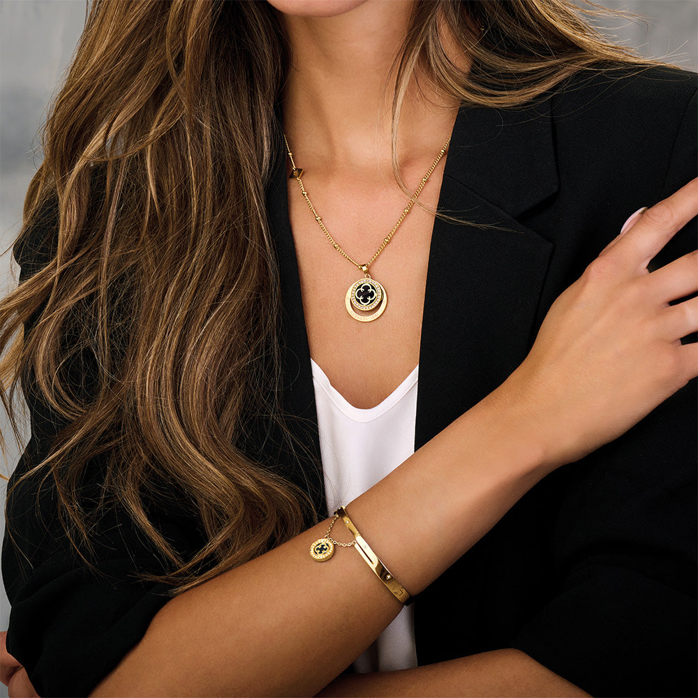 Women Onagrace Bangle