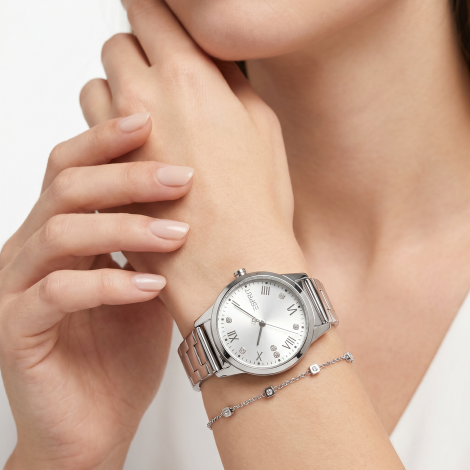 ساعة للنساء